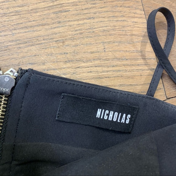 Nicholas Cut Out Top - Picture 4 of 7